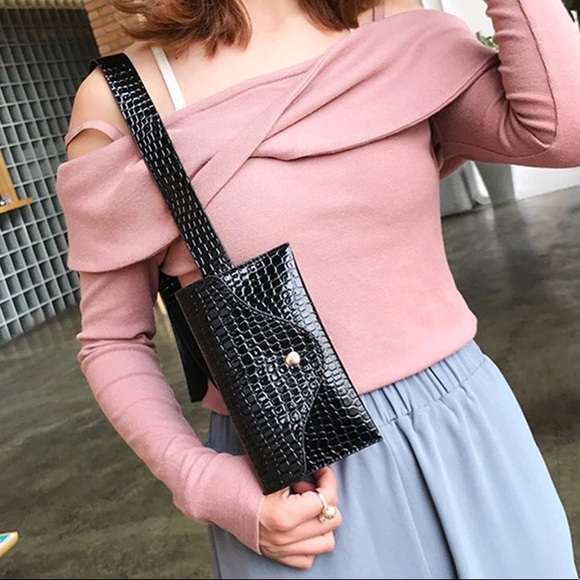 Handbags - Lowered❗️Waist Bag